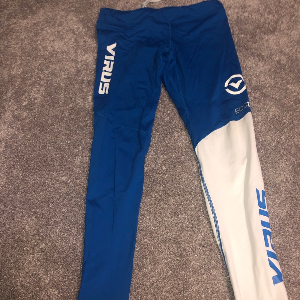 Virus leggings